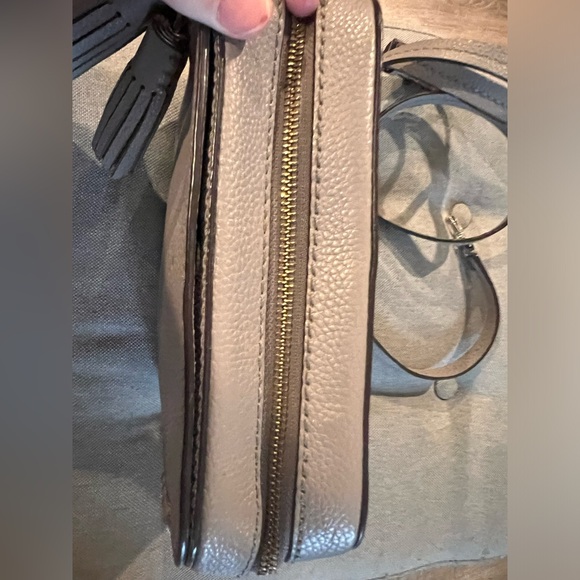 Kate Spade Orchard street arla grayish purse. - Picture 3 of 5